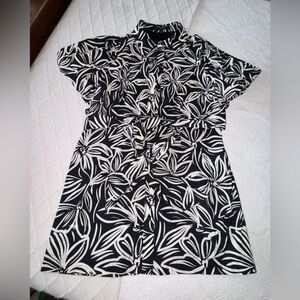 Chic Black and White Floral Mini Dress